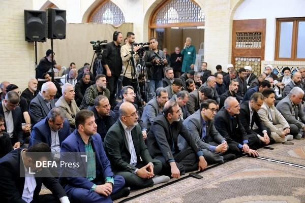 وحدت و وطن‌دوستی رمز پیروزی ملت ایران است