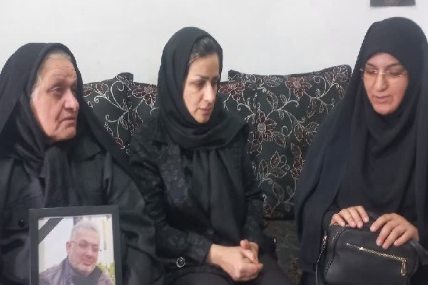 بهارِ بیپدر در خانه شهید مزروعی؛ رانندهای که جانش را نذر آرامش مردم کرد بهارِ بیپدر در خانه شهید مزروعی؛ رانندهای که جانش را نذر آرامش مردم کرد