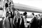 استقبالِ آقای حافظ اسد از حضرت آیت‌الله خامنه‌ای (رئیس جمهور سابق)و هیات همراه در فرودگاه دمشق
شهید صیاد شیرازی- برادر ولایتی - برادر رفیق دوست