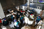 پخت و توزیع روزانه هزار پرس غذای گرم در شهرستان ساوه