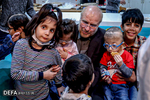 حضور رئیس مجلس در جمع کودکان معلول مؤسسه بهشت امام رضا (ع)