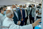 بازدید وزیر بهداشت از خط تولید شرکت داروسازی ثامن و شرکت سامان داروی هشتم