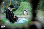 حضور رهبر معظم انقلاب اسلامی در مرقد امام خمینی (ره) و گلزار شهدا