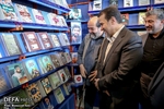 بازدید رئیس بنیاد حفظ آثار و نشر ارزش‌های دفاع مقدس از سی‌و‌چهارمین نمایشگاه بین‌المللی کتاب تهران