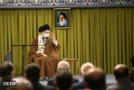 دیدار نمایندگان مجلس شورای اسلامی با امام خامنه‌ای