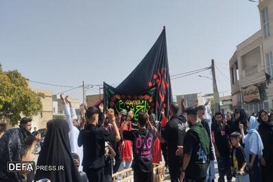 تصاویر/ آیین نخل گردانی و تعزیه در شهرک احتشامیه اراک