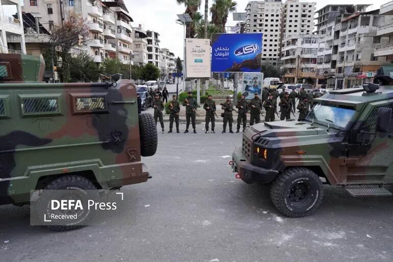 Тревожное расширение столкновений между алавитами и оппозиционерами в Сирии.