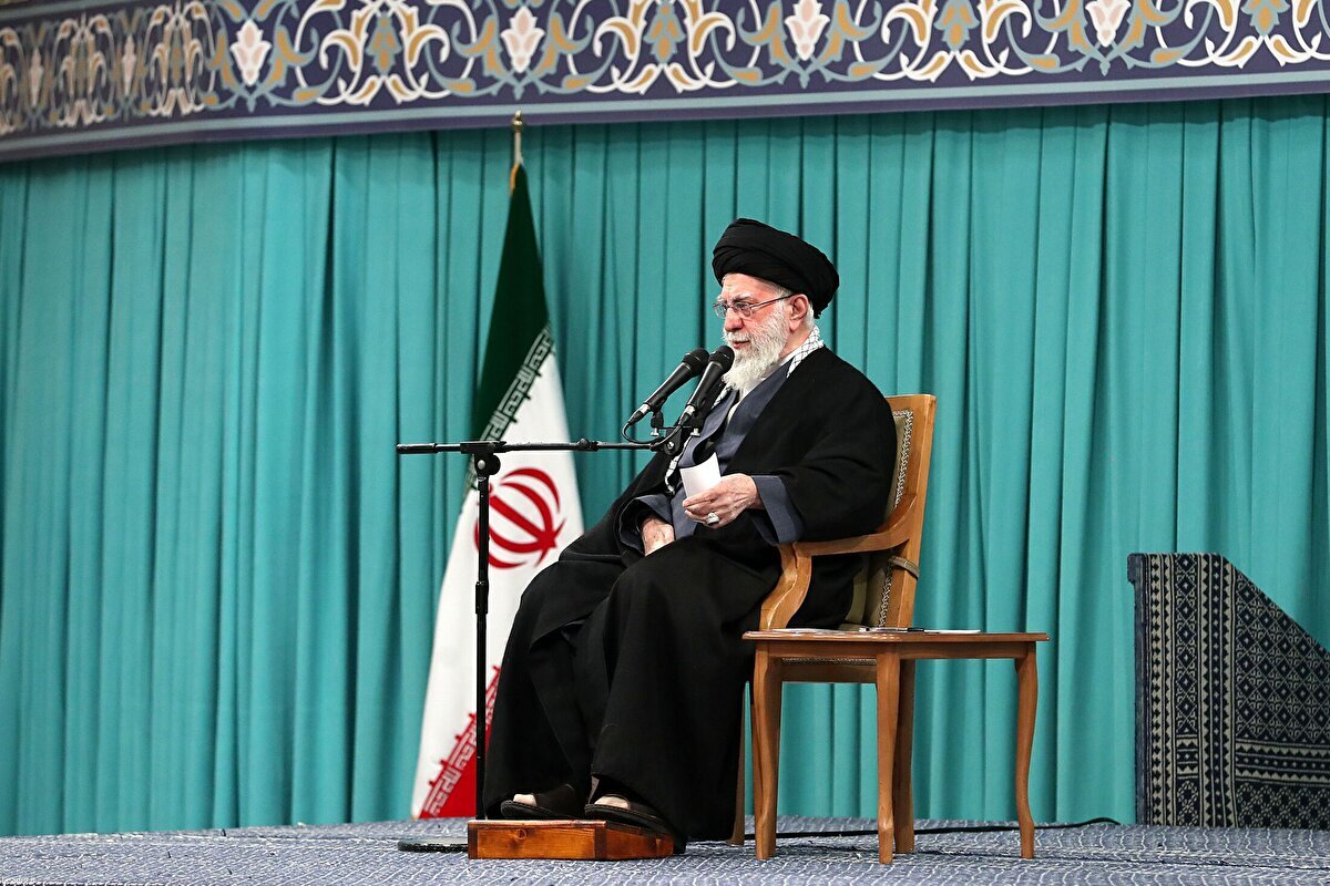 Аятолла Хаменеи: народ Ирана сломил спину заговора/ мы не оставим преступников.