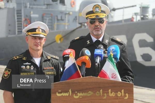 Совместные военно-морские учения Ирана и России