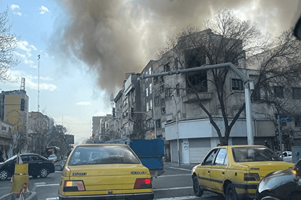 Звук 3 взрывов был услышан в центре Тегерана.