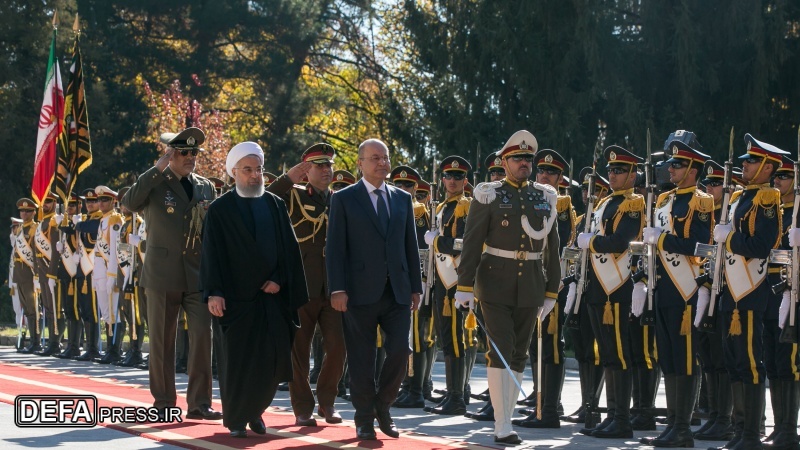 عراقی صدر کا تہران میں پرتپاک خیر مقدم