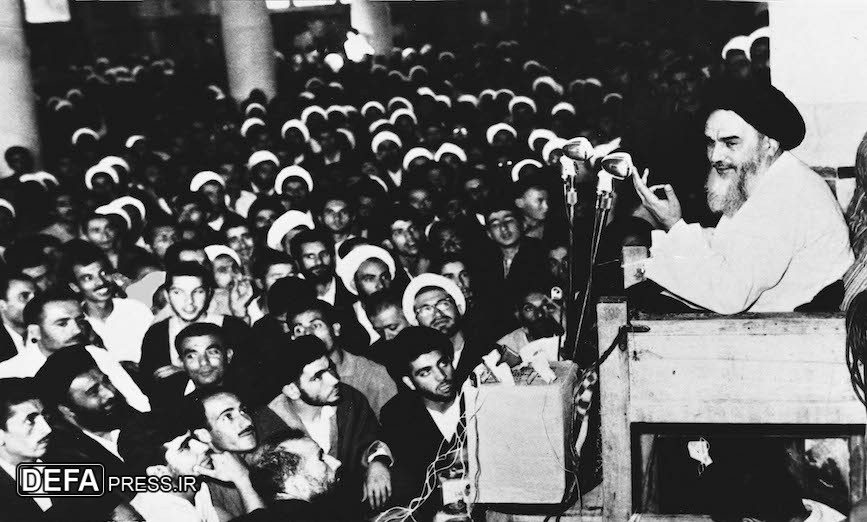 امام خمینی کے انقلاب کا نقطہ عروج - ۱ -