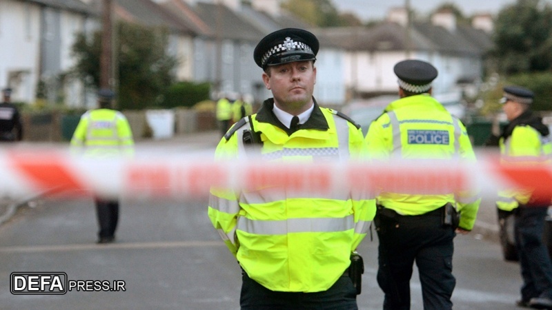 برطانیہ میں دہشت گردی کے پیش نظر تمام اسکول بند