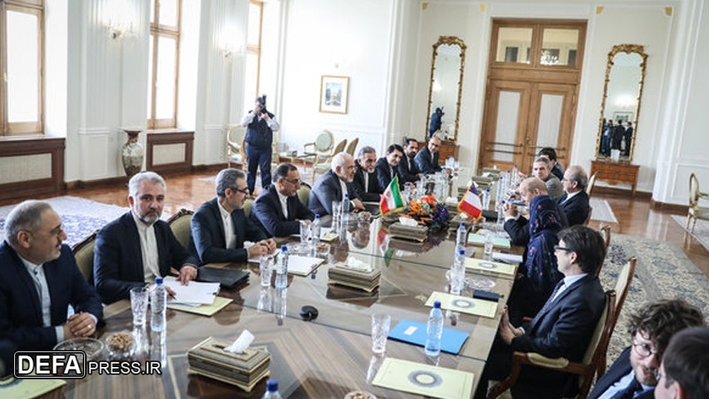 فرانسیسی وزیرخارجہ کا دورہ تہران، بعض یورپی ملکوں کے رویّے پر ایران کی تنقید