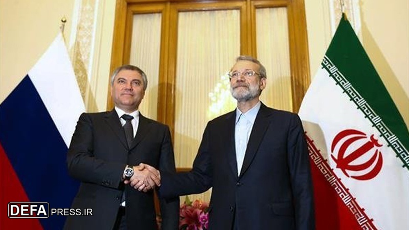 ایران و روس کے درمیان پارلیمانی تعاون کے سمجھوتے پر دستخط