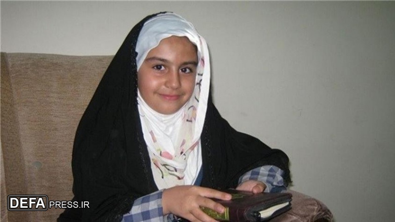 دس سالہ ایرانی حافظہ قرآن کی ذہانت اور استعداد کا مظاہرہ