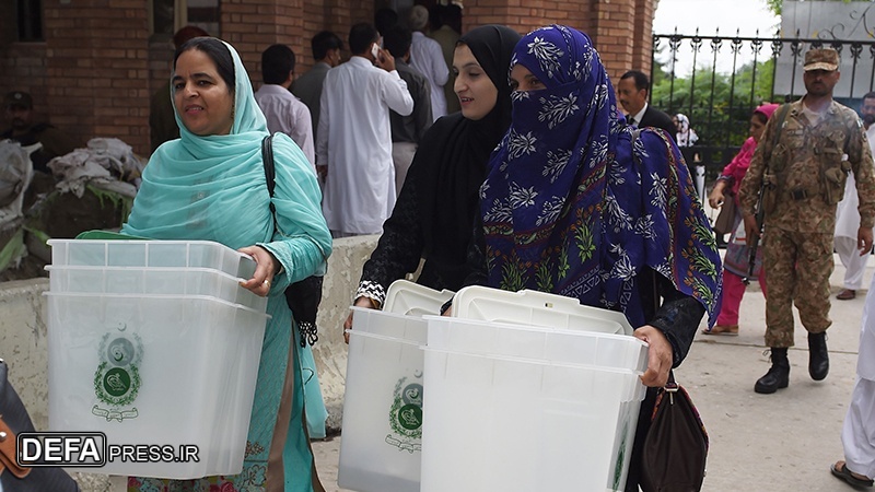 پاکستان میں پارلیمانی انتخابات کی الٹی گنتی شروع