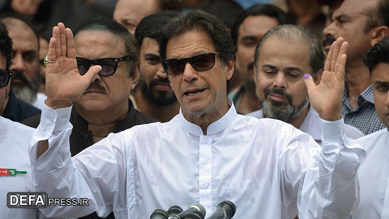 عمران خان کے وزیراعظم بننے کے امکانات روشن