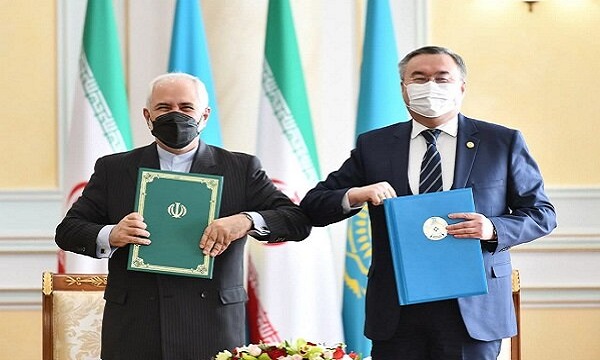 ایران اور قزاقستان خطے میں امن و ثبات کے سلسلے میں مشترکہ اہداف پرگامزن