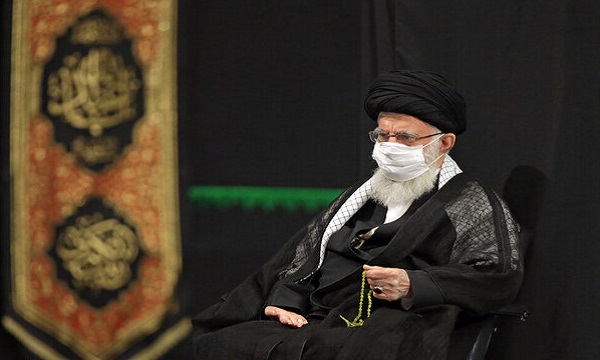 حسینیہ امام خمینی (رہ) میں قائد معظم کی موجودگي مجالس عزا کا انعقاد
