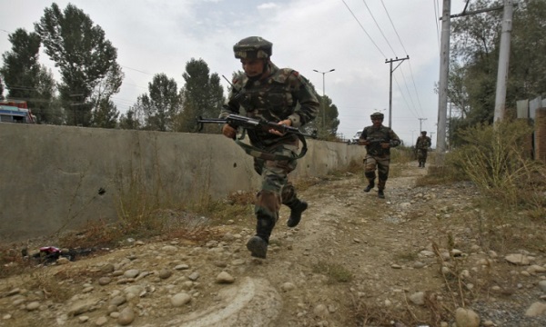 بھارتی فوجی اہلکار نے فائرنگ کرکے 6 فوجی اہلکاروں کو ہلاک کردیا