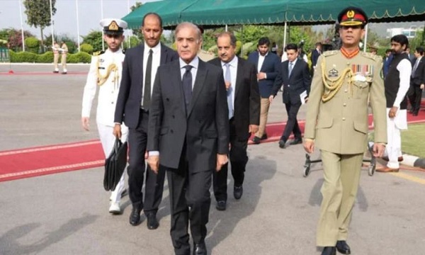 پاکستان کے وزیر اعظم شہباز شریف سعودی حکومت روانہ ہوگئے