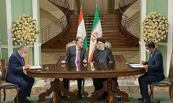 ایران اور تاجیکستان کے درمیان مختلف شعبوں میں تعاون کی 17 دستاویزات پر دستخط