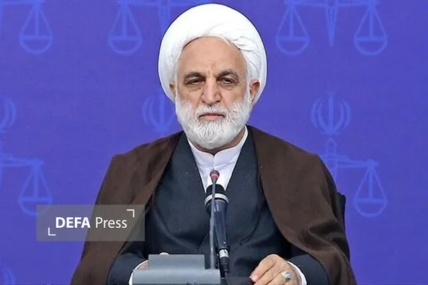 غلامحسین محسنی اژه‌ای