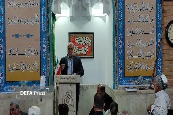 توزیع ۳۷ هزار بسته نوشت‌افزار میان دانش‌آموزان نیازمند کردستان