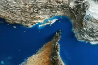عبور ۲۴ کشتی از تنگه هرمز در شبانه روز اخیر