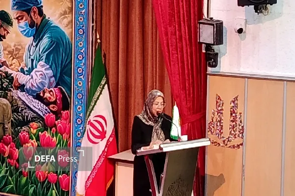 دفاع مقدس تنها یک دوره تاریخی نیست، بلکه مکتبی برای ایثار، انسجام و خدمت صادقانه به مردم است دفاع مقدس تنها یک دوره تاریخی نیست، بلکه مکتبی برای ایثار، انسجام و خدمت صادقانه به مردم است