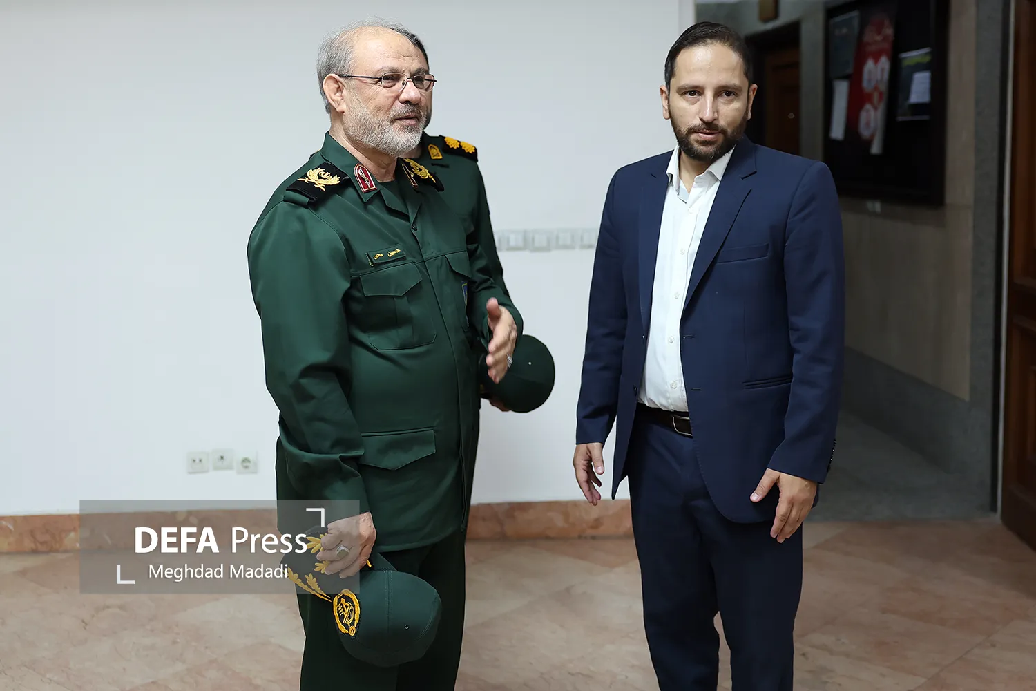 بازدید سردار محبی از خبرگزاری دفاع مقدس