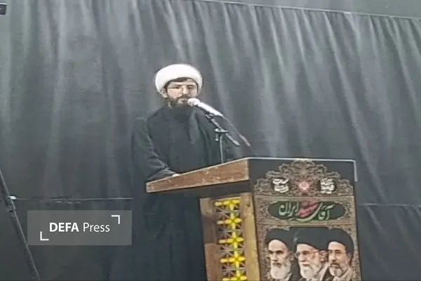 حضور فعال مردم؛ بزرگترین عامل بازدارنده از انزوای بین‌المللی ایران
