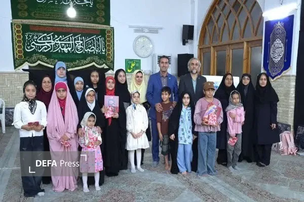 میزبانی مسجد جامع ساری از پویش کتابخوانی «سجده‌های هنری»