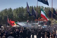 فیلم/ هم‌نوایی هیئت‌های بیرجند در روز عاشورا با ندای یا حسین