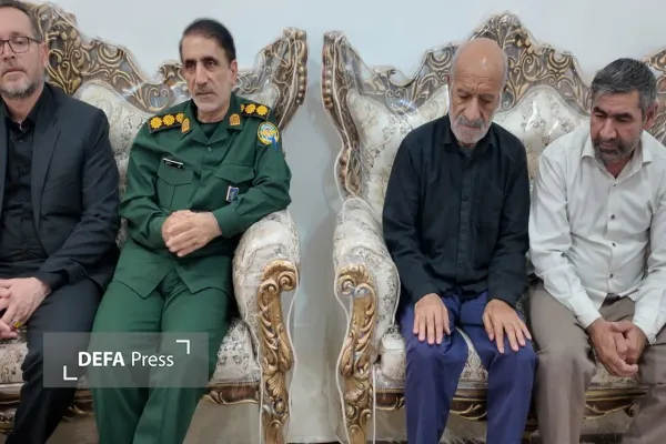 دیدار خانواده شهدا دیدار خانواده شهدا