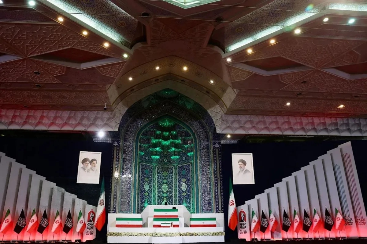 High-Ranking World Officials Pay Tribute to the Holy Body of the Martyred Imam Khamenei High-Ranking World Officials Pay Tribute to the Holy Body of the Martyred Imam Khamenei