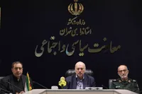 جعفری: ایران با فرهنگ ایثار در برابر قدرت‌های جهانی ایستاده است