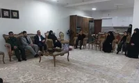دیدار مسئولان شهر کنگان با خانواده شهید جنگ رمضان