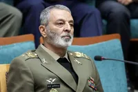 سرلشکر موسوی: نیروی دریایی ارتش با تبدیل تهدید‌ات به فرصت‌، اقتدار دریایی کشور را ارتقاء بخشیده است
