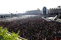 تصاویر/ اقامه نماز بر پیکر مطهر رهبر شهید انقلاب