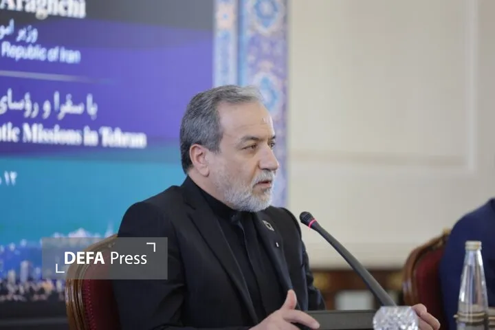 عراقچی: قوی‌تر از گذشته از خود دفاع خواهیم کرد
