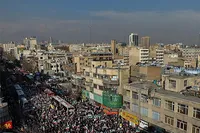 فیلم/ خروش تهرانی‌ها در محکومیت تروریسم و اغتشاشات