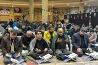 تصاویر/  برگزاری آیین معنوی اولین شب از لیالی قدر در ایلام