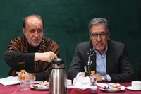حاجی بابابی: باید در حوزه فضای مجازی در مقابل آمریکا هم بایستیم