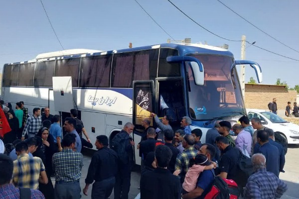 اعزام ۸۰ نفر از ایتام سادات خراسان جنوبی به مشهد مقدس در قالب اردوی «فرزندان خورشید» اعزام ۸۰ نفر از ایتام سادات خراسان جنوبی به مشهد مقدس در قالب اردوی «فرزندان خورشید»