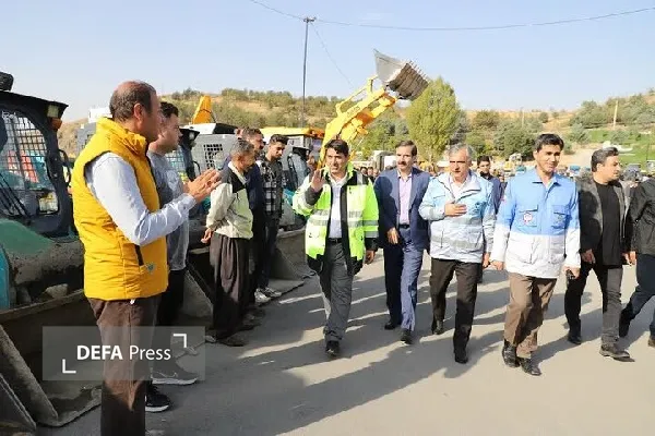 ۲۵۲ نیروی شهرداری سنندج برای مقابله با بحرانهای جوی آمادهباش هستند ۲۵۲ نیروی شهرداری سنندج برای مقابله با بحرانهای جوی آمادهباش هستند