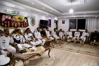 تصاویر/ حضور افسران ناوشکن دنا در دفتر قرارگاه مردمی شهید باقری استان قم