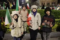 تصاویر/ قاب‌هایی از فعالیت پدافند مردمی تبریز در میدان ساعت