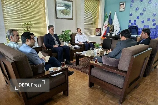 درخواست نماینده قروه از معاون هنری/ یک رویداد ملی به این شهرستان اختصاص پیدا کند